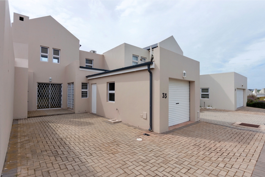 3 Bedroom Property for Sale in Villa Diamante Western Cape